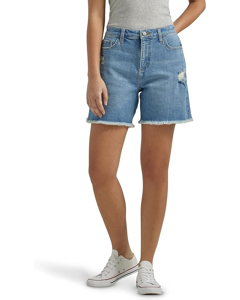 Women's Legendary Mid-Rise Denim Boyfriend Short Signature Look Dx $12.64 Shorts