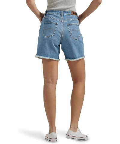 Women's Legendary Mid-Rise Denim Boyfriend Short Signature Look Dx $12.64 Shorts